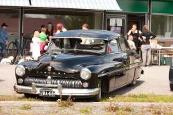 kirppukarkun kaunotar joka osaa tanssia